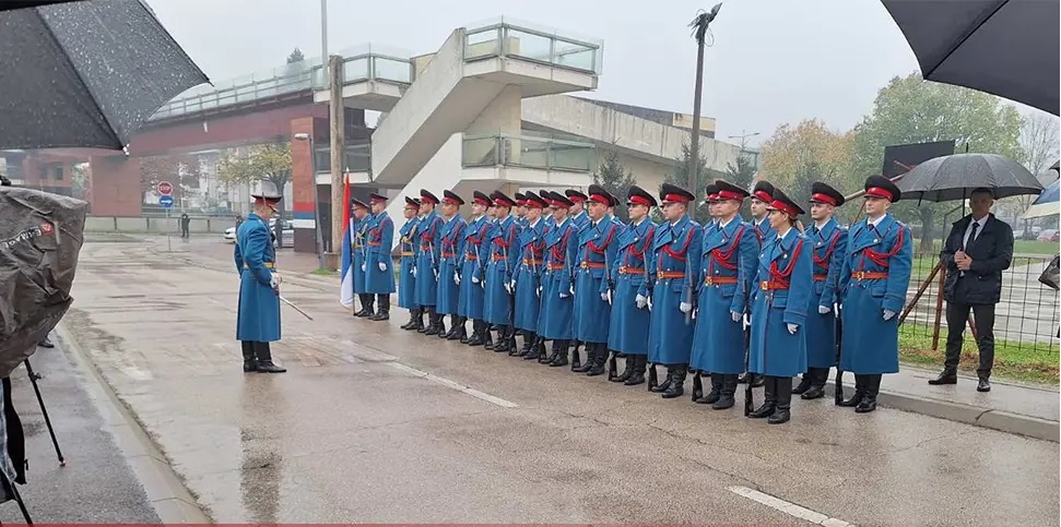 NE, NIJE ALBANSKI ORAO! Evo zašto su svi fudbaleri Zvezde